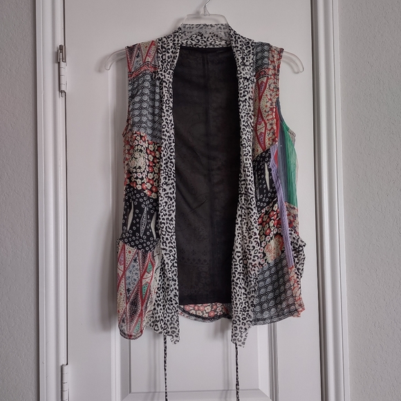 ‼️ SOLD ‼️ Sasha Fabiani Sz M-L Patchwork style Mesh/Chiffon Vest Side pockets - Picture 16 of 16